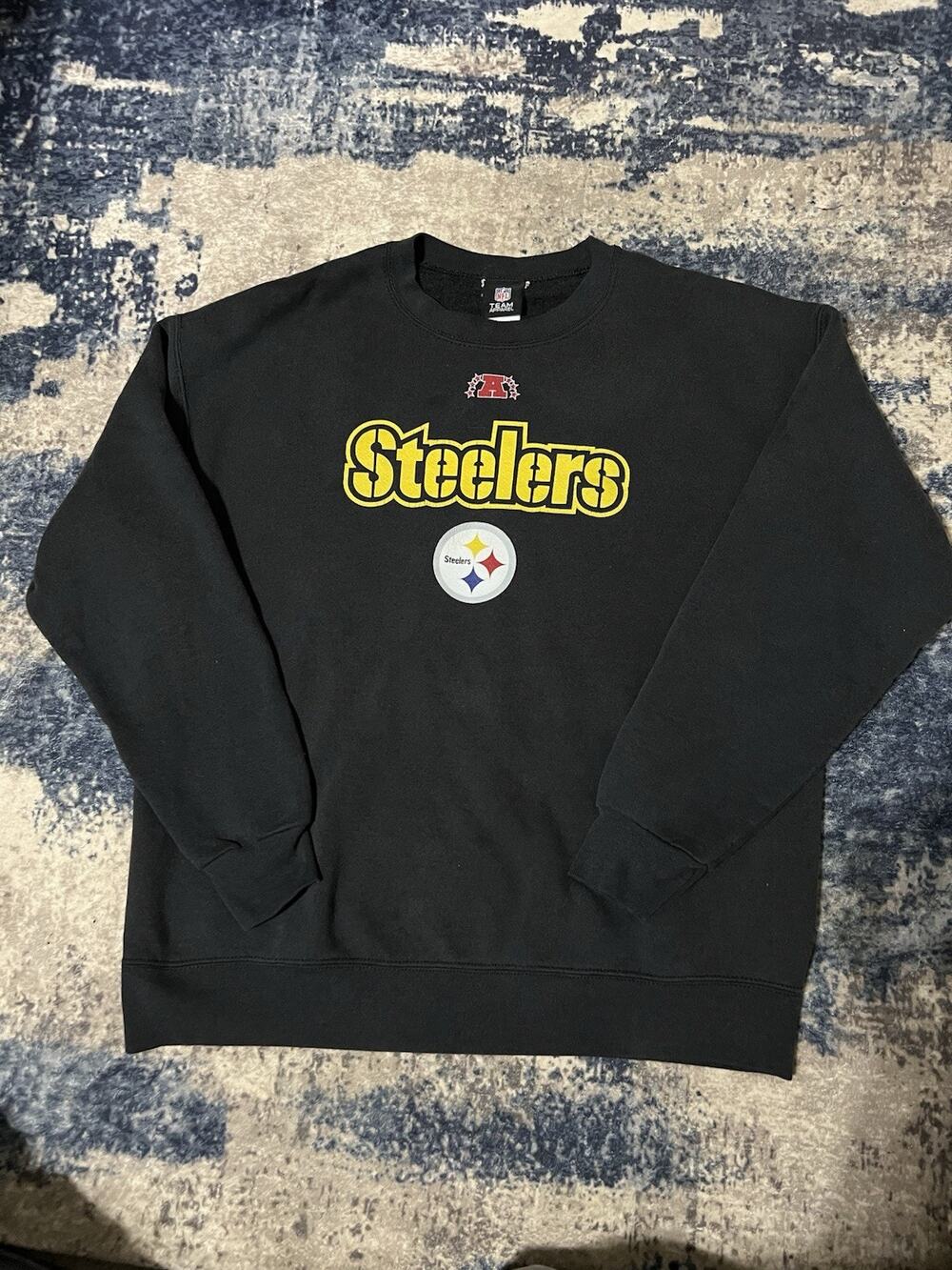 Size M-Pittsburgh Steelers NFL Football Black Crewneck Pullover Sweatshirt